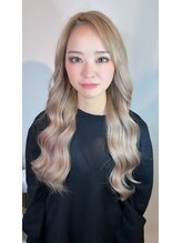 アンダーバー(UNDRvr) YU NA