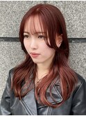 ミディアムレイヤーハッシュカット美髪赤髪ボルドー暖色ヘア
