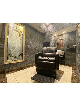 【全席個室/女性スタイリスト多数】ヘアからフェイシャルエステまでトータル提案。[新宿/新宿駅]