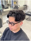 ラルフカール　フェード　海外風　メンズパーマ　センターパート