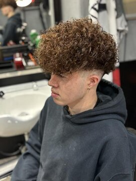 バーバーショップライズ 2nd(barber shop RAIzE) スペインカール