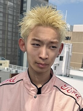 シーク 八王子(CHIC) スパイキーショート×ブロンドカラー【八王子】
