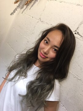 ラボ(LABO) ゆるふわニュアンスカール×グラデカラー