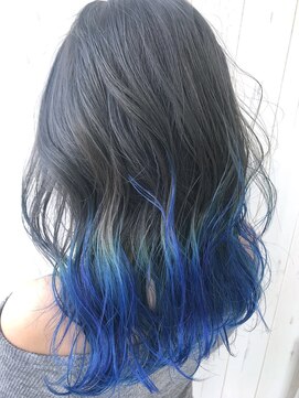 ピクチャー(PICTURE) blue × gradation