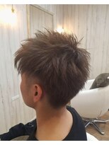 ヘアー コスティ(hair Costy)&nbsp;ライトカーキ  ツーブロックスタイル