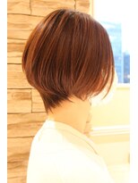 レウナ 外苑前(Reuna)&nbsp;【30代40代50代】カットで決まる大人可愛いひし形ショート