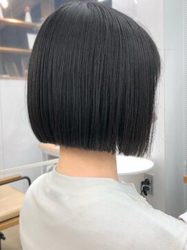 サンド 大阪梅田(sand) マッシュ/くびれヘア/着物/メルティカラー[大阪梅田駅/ショート]