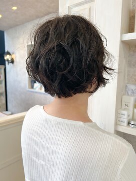キャアリー(Caary) 福山市美容室Caary人気 似合わせショートくるっとパーマ