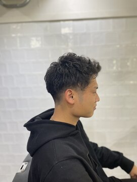 メリケンバーバーショップ フクオカ(MERICAN BARBERSHOP FUK) ビジネススパイラルぱ