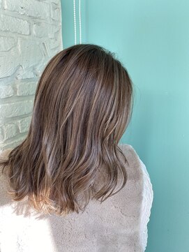 リーホリエ(Lee Horie) 【手島】ベージュハイライト