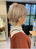 ショートボブパーマ20代30代40代イヤリングカラー大人可愛い
