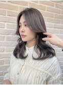 【韓国ヘア】艶と透明感のいいとこ取りなダークグレージュ