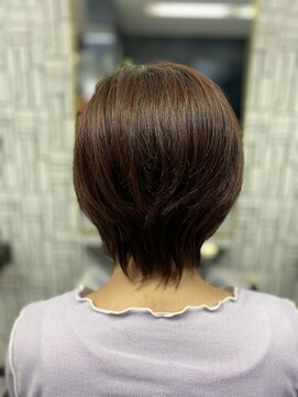 アローズ 久留米店(arose) 30代40代大人可愛い森ガール風小顔ワンサイドショートボブ