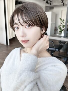 マルツ 銀座(maltu) 大人のボブ襟足ギリギリのボブミルクティーベージュ