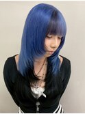 13273ブリーチ＆インナーカラー黒髪ブルーカラーレイヤーカット
