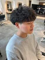 シエテ 津田沼(Siete) スペインカール/スパイキーショート/ブルーブラック/津田沼