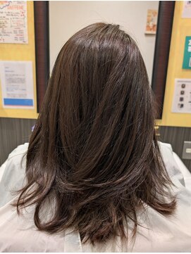 スリービープラス(3beplus) 透明感にこだわったアッシュホワイトグレージュ☆