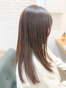 エピック(epic)の写真/まとまりがあって綺麗なツヤのある髪へ!髪質再生トリートメント【BYCARTE(バイカルテ)】導入♪