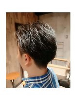 ネセサリー(NECESSARY) カット