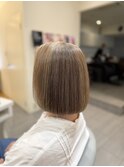 白髪を育てるグレーヘアー 50代/60代/大人女性