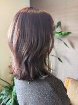 ヘアーサロン プアメリア(Puamelia)&nbsp;チョコレートブラウン艶カラーくびれハッシュカットミディアム