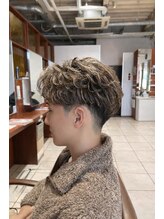 美容室エクストラアーツジャパン(X ARTS JAPAN)&nbsp;short centerpart