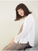 外ハネボブアッシュカラー