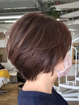 アミィヘアー アネックス(Ami Hair annex) ピンクベージュ×ショート