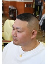 シックスバーバーショップ(SIX BARBER SHOP)&nbsp;ＢＡＺＵボーズスキンフェード