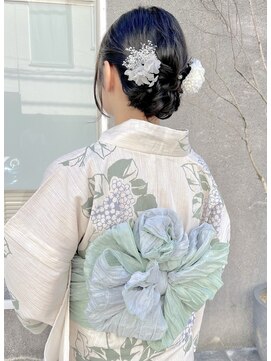 マノハル(MANOHARU) 浴衣着付けアップ 8/5のご予約は店舗に直接お問い合わせください