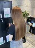 ミルクティーベージュ