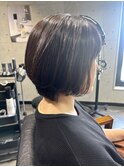ショートボブ