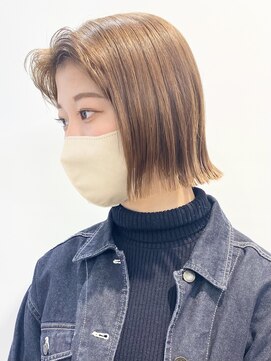 モリオフロムロンドン 松戸店(Morio from London) 【モリオ松戸 石山】ハイトーン切りっぱなしボブ外ハネミニボブ