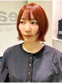 イメチェン　ホワイトブロンド　外ハネボブ 美髪　ワイドバング