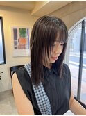 ストレートパラパラ系レイヤーとオリーブブラウン stylist今井
