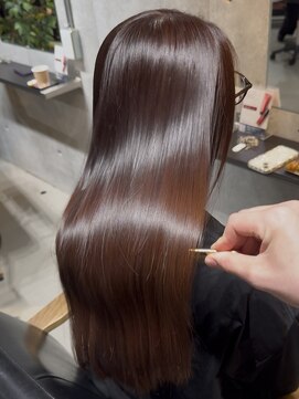 エクラス(ECLAS) 美髪矯正/髪質改善/トリートメント/縮毛矯正/ロングヘア/癖毛