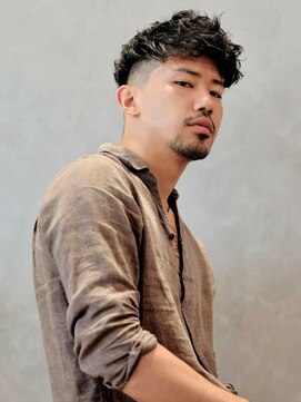 エムスラッシュ 横浜元町店(M.SLASH) ■スキンフェード/ツイストスパイラル/メンズパーマ/元町10