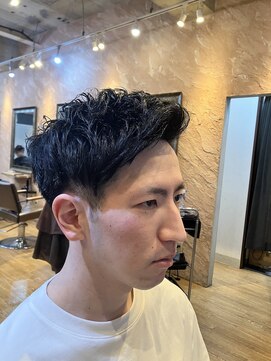 ディアス(DIAS) 爽やかさ×清潔感。大人メンズの王道ショートスタイル