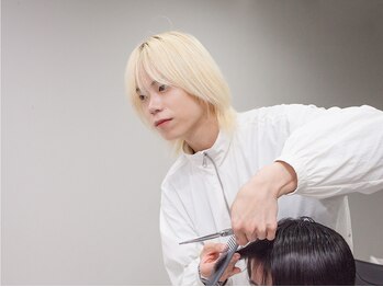 ホワイト(WHITE)の写真/【岐阜】メンズサロンWHITE☆顔周りメンズカットでメンズヘアが決まる!似合うカッコいいを創る!