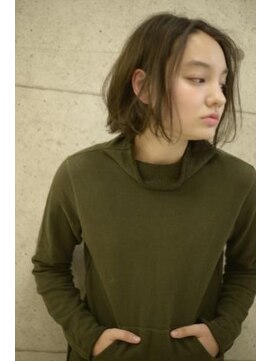 ネオリーブ チロル 横浜西口店(Neolive CiroL.) カジュアルなストレートボブ 前髪なし