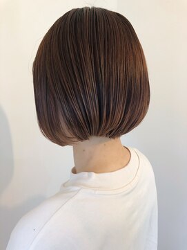 トネリコ(toneriko) ワンレンミニボブスタイル