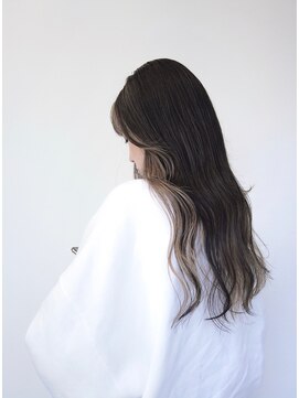 ニディー バイ デイジー(Nidee by Daisy) 『イメチェンイヤリングカラー』くびれロング