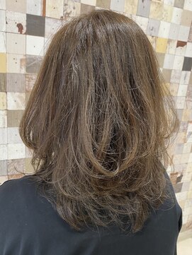 アース 二俣川店(HAIR&MAKE EARTH) 動きの出しやすいレイヤースタイル
