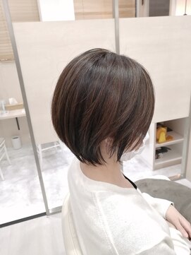 アドラーブル 長岡リバーサイド千秋店(adorable) 耳かけ簡単♪ひし形くびれショート☆20代/30代