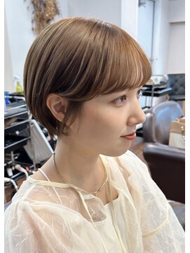 レイラバイアフロート 吉祥寺(Lila by afloat) くびレイヤーグレージュショート20代30代40代似合わせカット