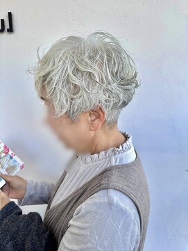 ルル カリス(lulu CHARIS) ショートパーマ