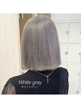 フリーラ 横浜(freera) ホワイトグレー