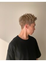 ユニコ(unico)&nbsp;メンズカット/ブリーチ/アップバング