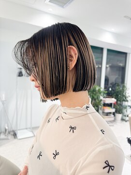 ノラ ウメダ(NORA UMEDA) アンブレラカラーハイライトボブバレイヤージュホワイトブリーチ