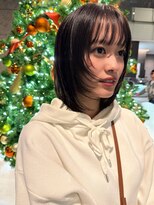 ピークアブー 表参道(PEEK-A-BOO)&nbsp;顔まわりレイヤー　伸ばしかけの方にオススメ　イメチェン